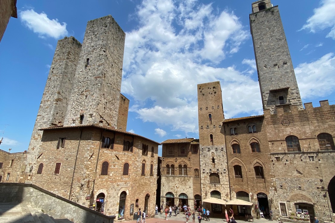 We Climbed a Tower in San Gimignano&nbsp;(09/05/2022)
